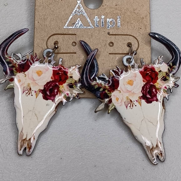 Boho Steer Skull Longhorn Floral Western Earrings - Picture 3 of 6